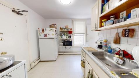 272 Parker Street Newark NJ 07104
