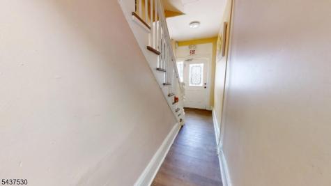 272 Parker Street Newark NJ 07104