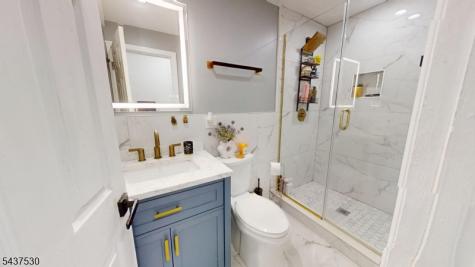 272 Parker Street Newark NJ 07104