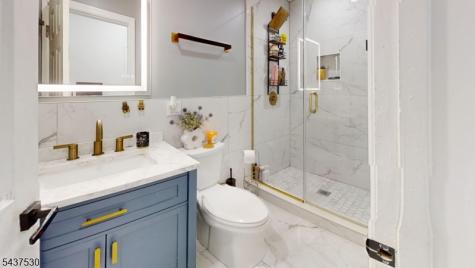 272 Parker Street Newark NJ 07104