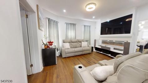 272 Parker Street Newark NJ 07104