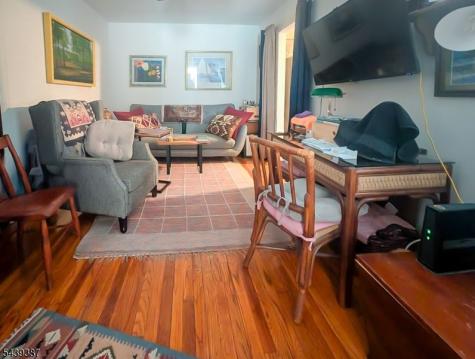 21 N 2nd Street Pennsylvania NJ 18042