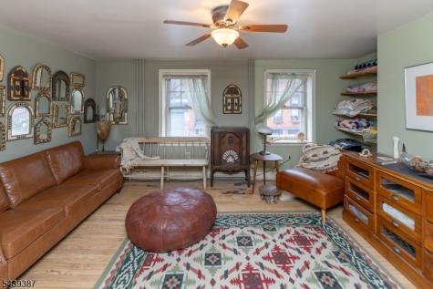 21 N 2nd Street Pennsylvania NJ 18042