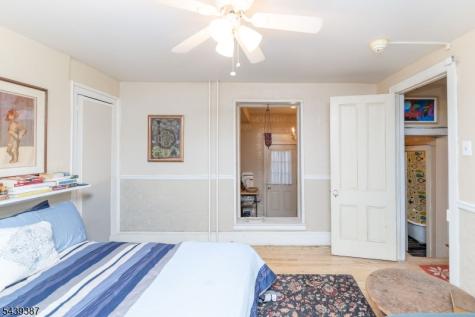21 N 2nd Street Pennsylvania NJ 18042