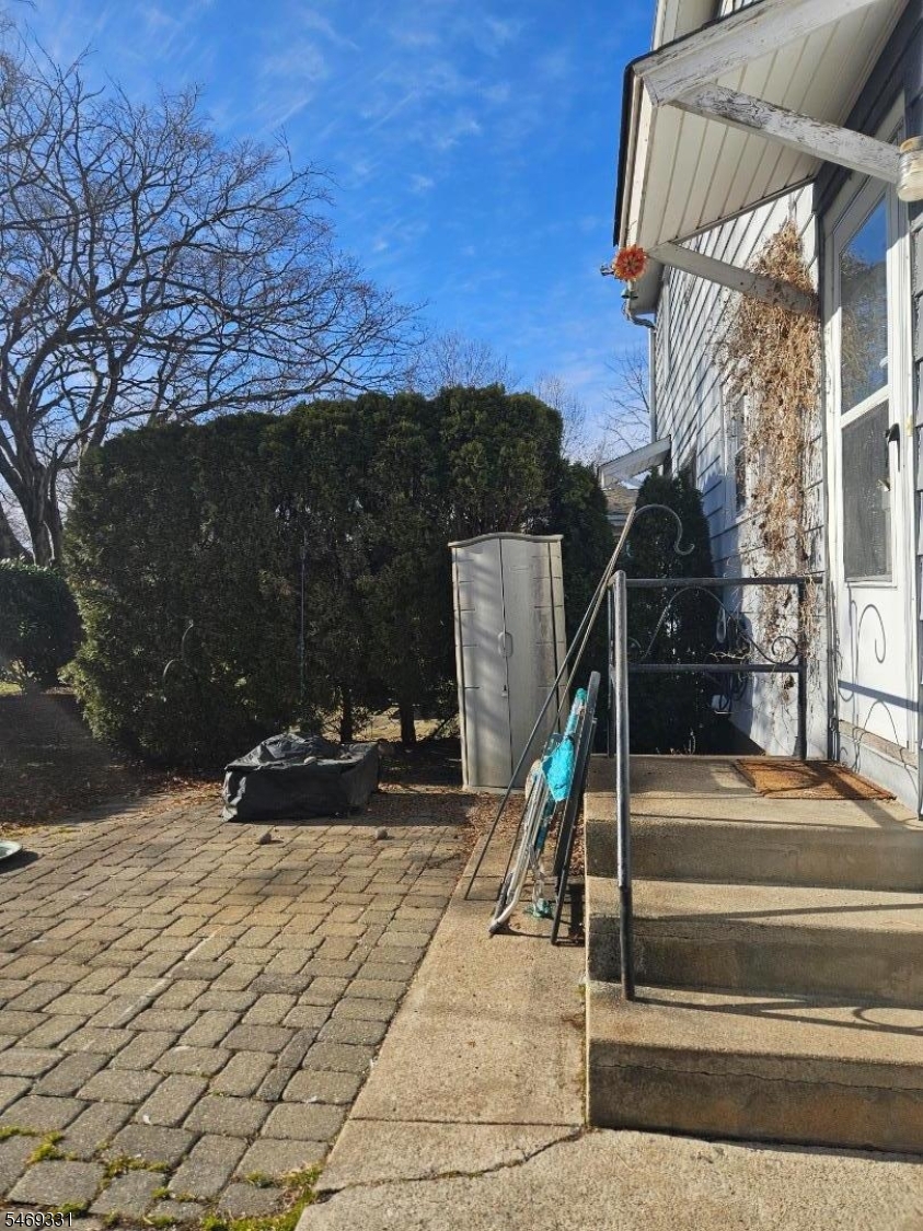 18 Sherman Avenue Morris NJ 07950