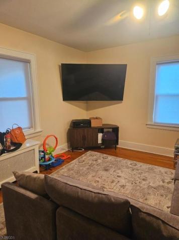 18 Sherman Avenue Morris NJ 07950