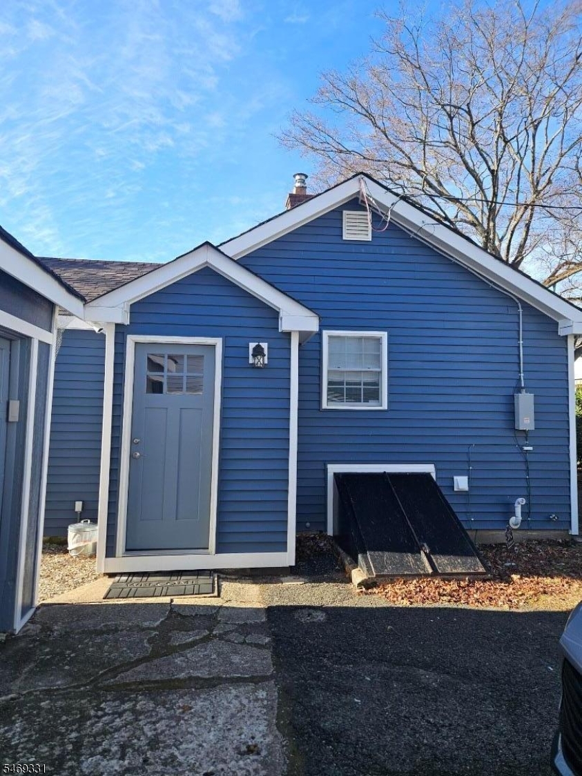 18 Sherman Avenue Morris NJ 07950