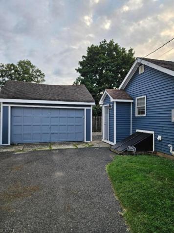 18 Sherman Avenue Morris NJ 07950