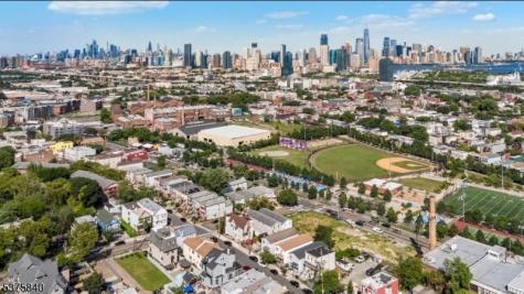 437 Bramhall Avenue Jersey City NJ 07304