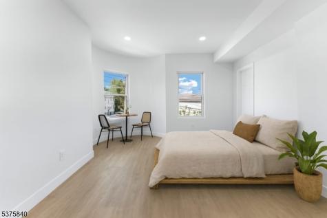 437 Bramhall Avenue Jersey City NJ 07304