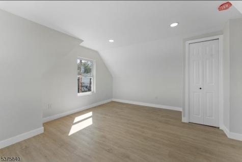 437 Bramhall Avenue Jersey City NJ 07304