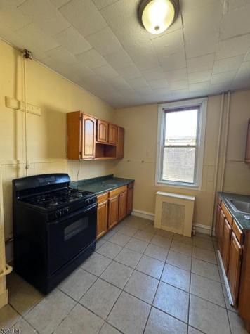 80 Mcadoo Avenue Jersey City NJ 07305