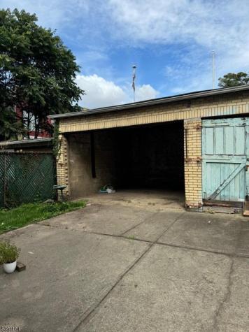 80 Mcadoo Avenue Jersey City NJ 07305