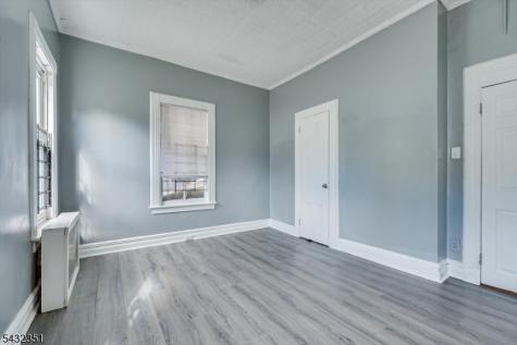 37 Blum Street Newark NJ 07103