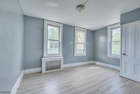 37 Blum Street Newark NJ 07103