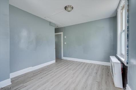 37 Blum Street Newark NJ 07103