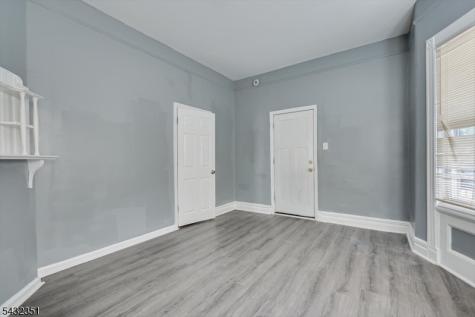 37 Blum Street Newark NJ 07103