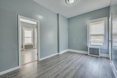 37 Blum Street Newark NJ 07103