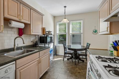 68 Llewellyn Avenue Bloomfield NJ 07003