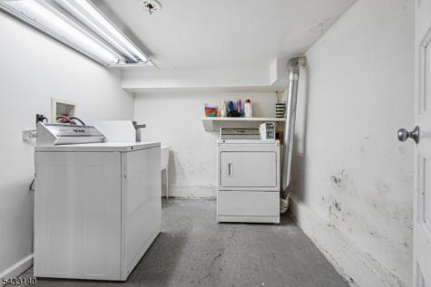 68 Llewellyn Avenue Bloomfield NJ 07003