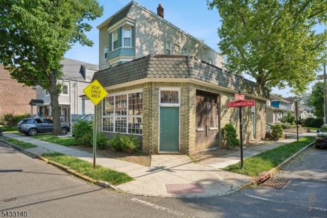 68 Llewellyn Avenue Bloomfield NJ 07003