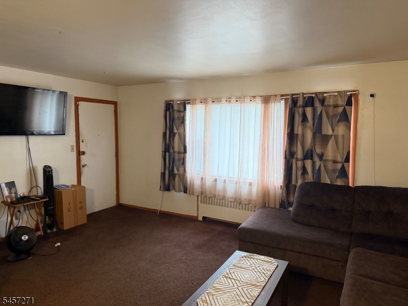 81 Chestnut Avenue Irvington NJ 07111
