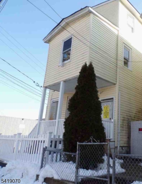 264 Harrison Street Paterson NJ 07501