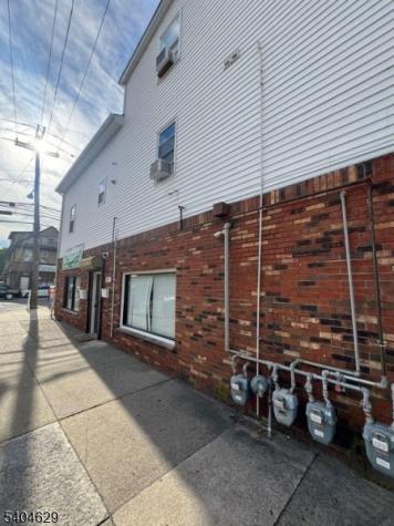 85 Berkshire Avenue Paterson NJ 07502