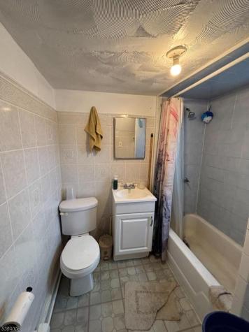 564 River Street Paterson NJ 07524