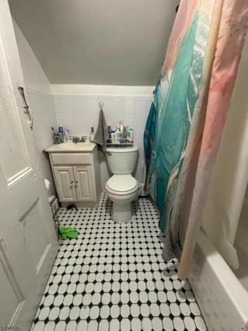 564 River Street Paterson NJ 07524