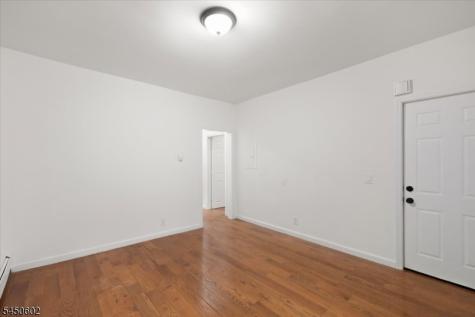 533 S Clinton Street East Orange NJ 07018