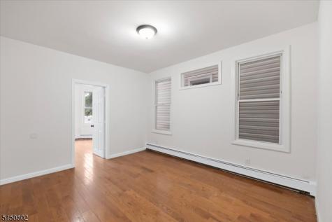 533 S Clinton Street East Orange NJ 07018