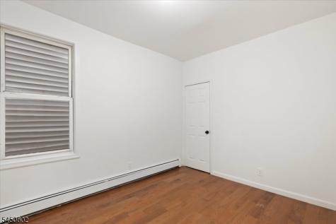 533 S Clinton Street East Orange NJ 07018