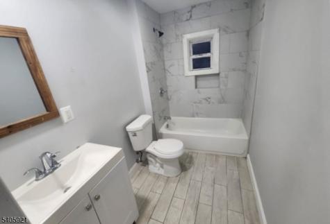 118 Lenox Avenue East Orange NJ 07018