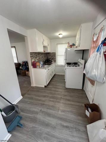 241 N 3rd Avenue Manville NJ 08835
