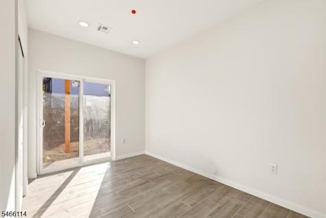 64 Lyons Avenue Newark NJ 07112