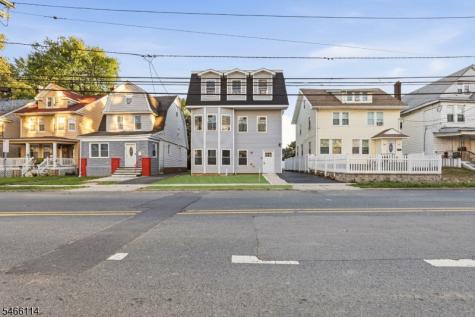 64 Lyons Avenue Newark NJ 07112