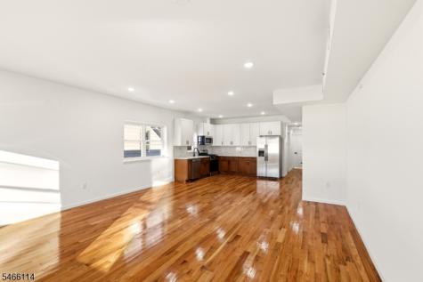64 Lyons Avenue Newark NJ 07112