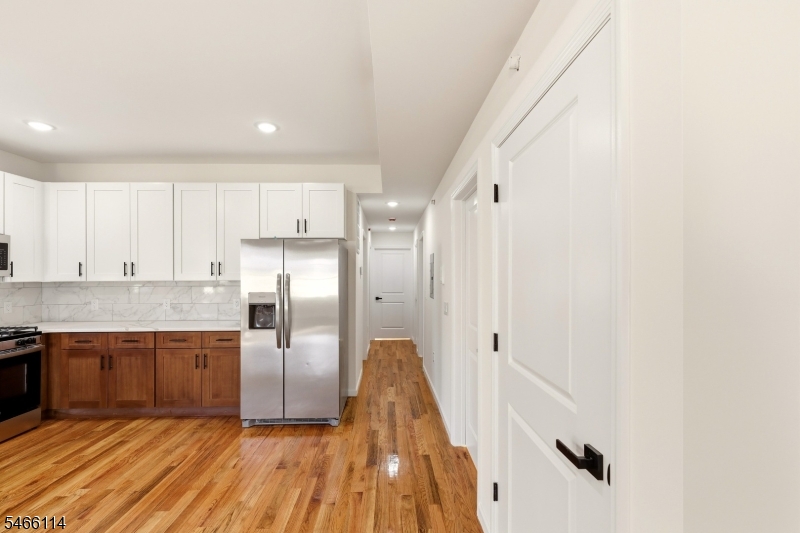 64 Lyons Avenue Newark NJ 07112