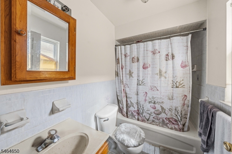 39 Wainwright Street Newark NJ 07112