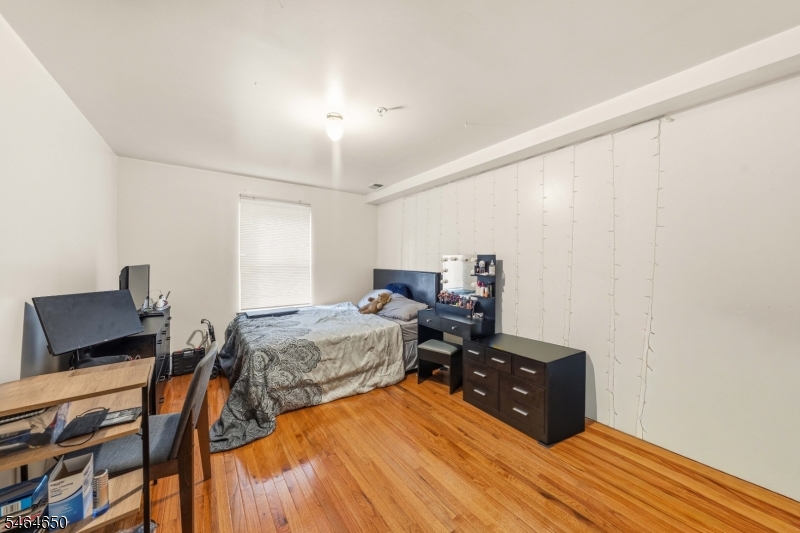 39 Wainwright Street Newark NJ 07112