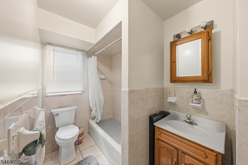 39 Wainwright Street Newark NJ 07112