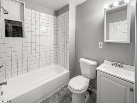 7 Patten Place Newark NJ 07112
