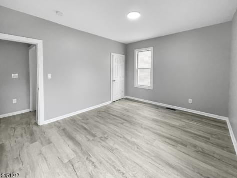 7 Patten Place Newark NJ 07112