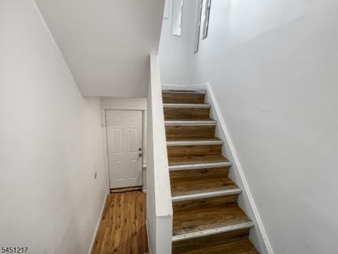 7 Patten Place Newark NJ 07112