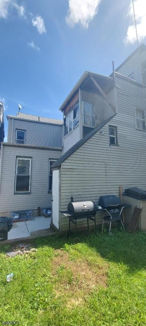 714 E 18th Paterson NJ 07501