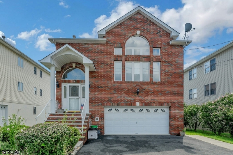 214 Van Buren Street Lyndhurst NJ 07071