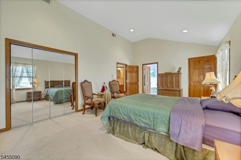 214 Van Buren Street Lyndhurst NJ 07071