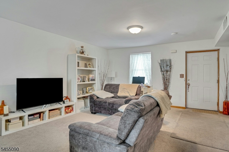 214 Van Buren Street Lyndhurst NJ 07071