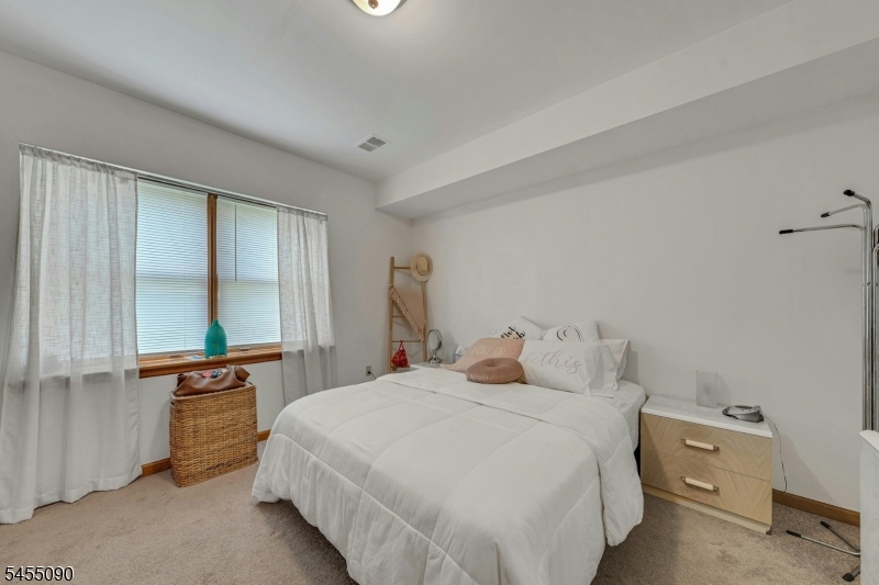214 Van Buren Street Lyndhurst NJ 07071